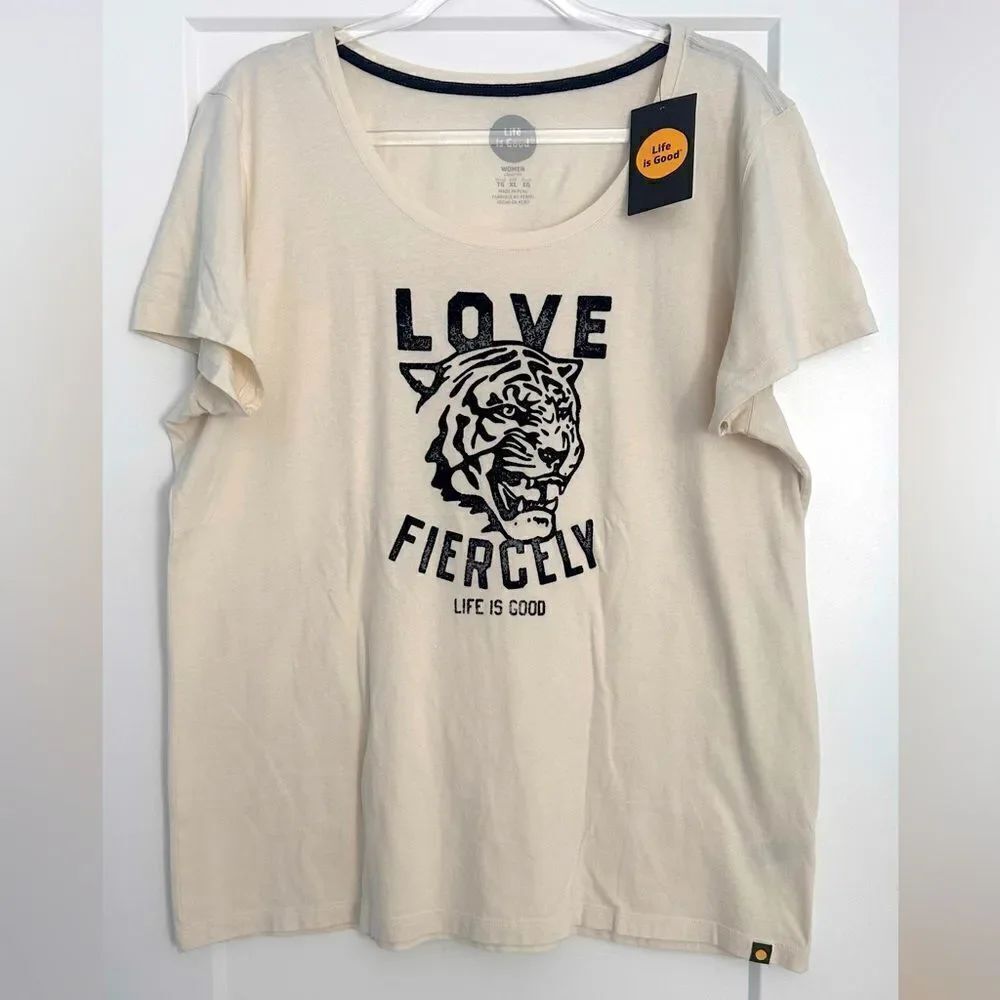 Life Is Good Love Fiercely Graphic Tee - Picture 2 of 6